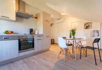 Apartment Egon has Balcony rooms