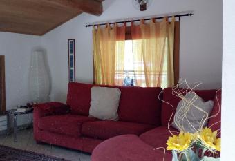 Red House has Balcony rooms