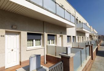 Apartments Playa de Castelldefels has Balcony rooms