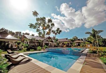 Rose Villas Resort has Balcony rooms