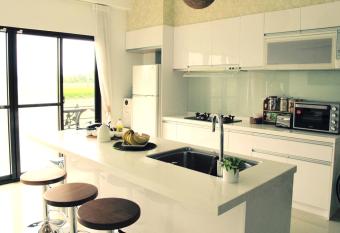 Sunrise Inari B&B has Balcony rooms