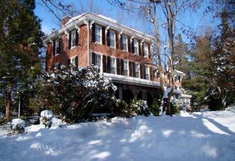 Faunbrook Bed & Breakfast allows 18 year olds to book a room