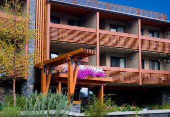 Banff Aspen Lodge has Balcony rooms