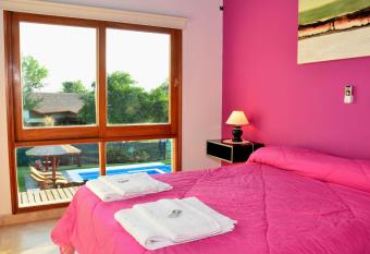 Portal de la Virgen has Balcony rooms