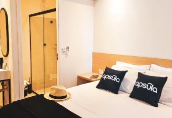 Sao Paulo Hostel Club allows 18 year olds to book a room