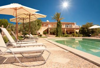 Agroturismo Son Burgues has Balcony rooms