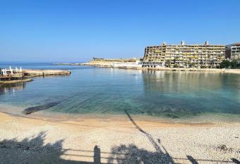 St Paul Resort has Balcony rooms