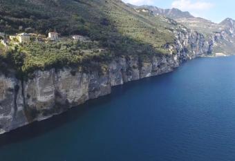Hotel La Terrazzina has Balcony rooms