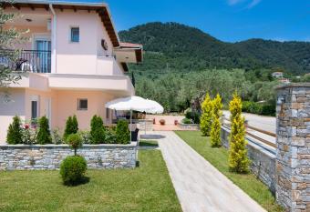 Escape Studios has Balcony rooms