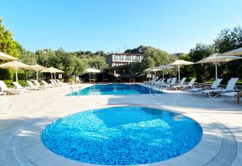 Assos Park Hotel has Balcony rooms