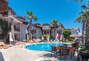 Minta Apartments has Balcony rooms