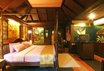 Sea Breeze Resort - SHA Plus has Balcony rooms