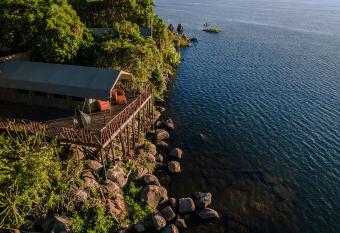 Wag Hill Lodge & Spa allows 18 year olds to book a room