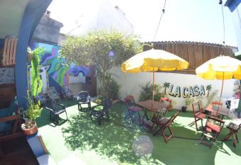 La Casa Hostel allows 18 year olds to book a room