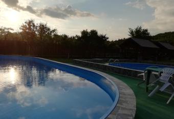 Pensiune   tefania has Balcony rooms