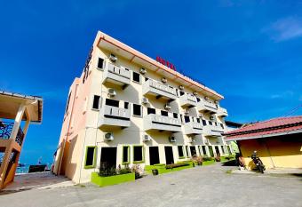 Hotel & Chalet Sportfishing PNK Teluk Bahang has Balcony rooms