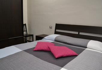 Pompei Gryllus has Balcony rooms