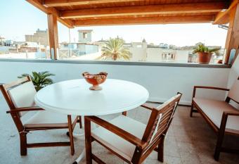 Da Paolo e Antonietta has Balcony rooms