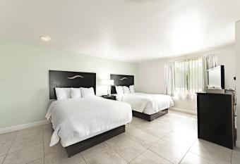 Everglades City Motel allows 18 year olds to book a room