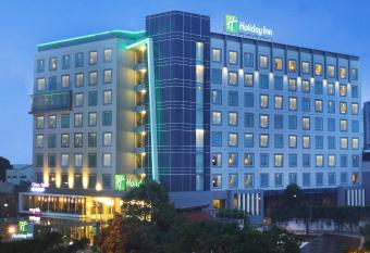 Holiday Inn Bandung Pasteur, an IHG Hotel has Smoking/Balcony rooms