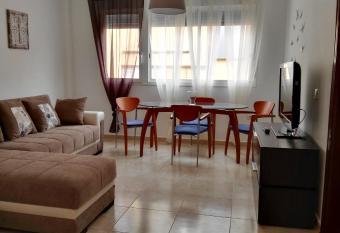 Piso Geneto con garage has Balcony rooms