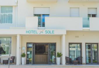 Hotel Sole has Balcony rooms