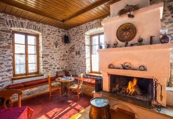 Archontiko Montana has Balcony rooms