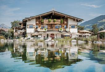 Aparthotel Stacherhof has Balcony rooms