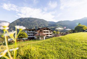 Aktiv Panoramahotel Daniel has Balcony rooms