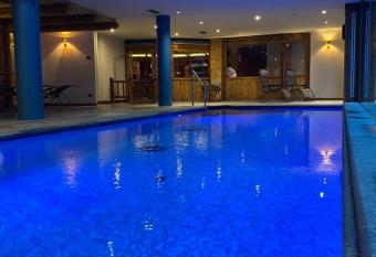 La Madonnina Del Gran Paradiso Wellness Hotel has Balcony rooms