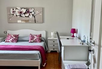 Le Stanze di Lucia vicino Ospedale Cardinale Panico a Tricase has Balcony rooms