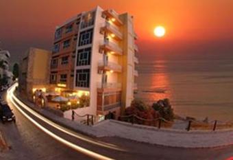 Ahiram Hotel Byblos allows 18 year olds to book a room