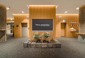 Heyy Seogwipo Hotel allows 18 year olds to book a room