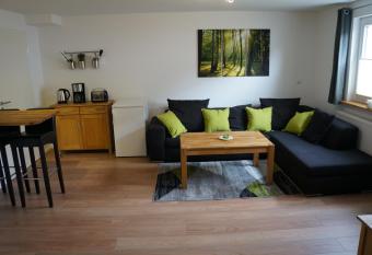 gem  tliche Ferienwohnung in der L  neburger Heide has Balcony rooms