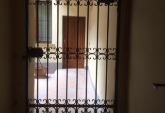 Suite del Borgo - Affittacamere - Guest house allows 18 year olds to book a room