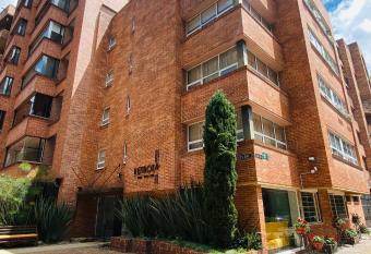 Hotel Retiro 84 by MIJ allows 18 year olds to book a room