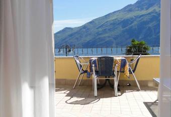 Hotel Sole - Limone has Balcony rooms