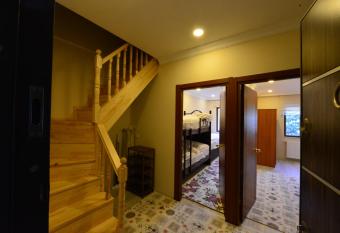 Maneviga Cafe Apart has Balcony rooms