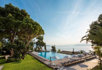 Kontokali Bay Resort & Spa has Balcony rooms