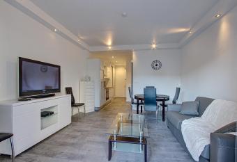 Appartement T2 bord de mer has Balcony rooms