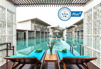 The Briza Beach Resort, Khao Lak SHA Extra Plus has Balcony rooms