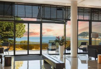 M  venpick Hotel Gammarth Tunis has Balcony rooms