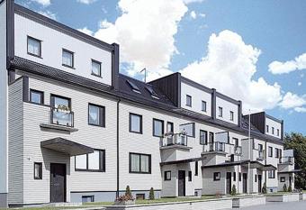 Oasis Apartments has Balcony rooms