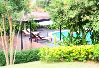 Tropicana Lanta Resort has Balcony rooms