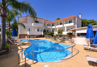 Theoxenia Hotel Apartments has Balcony rooms