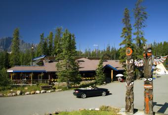 Sunwapta Falls Rocky Mountain Lodge allows 18 year olds to book a room