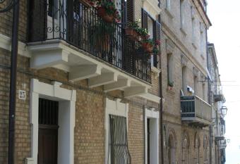 B&B Dolce Casa has Balcony rooms