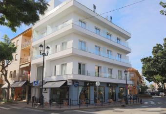 Terrace Costa Hotel has Balcony rooms