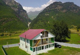 Guest House Gogia has Balcony rooms