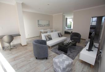 Lamabeach city farm has rooms with a private hot tub